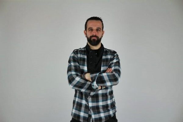Türk Mitolojisi’nin Sıra Dışı Yazarı SEÇKİN SARPKAYA “Her günün sonunda; Bugün kendim için ne yaptım?”