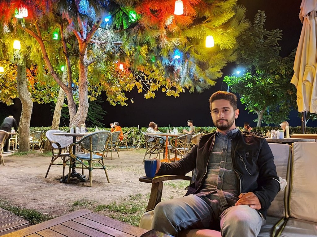 Enes Keskin; “Hiç bir zaman stüdyoya girip bak şu tarz şarkılar tutuluyor bunu yapmalıyım diye bir takıntım olmadı”